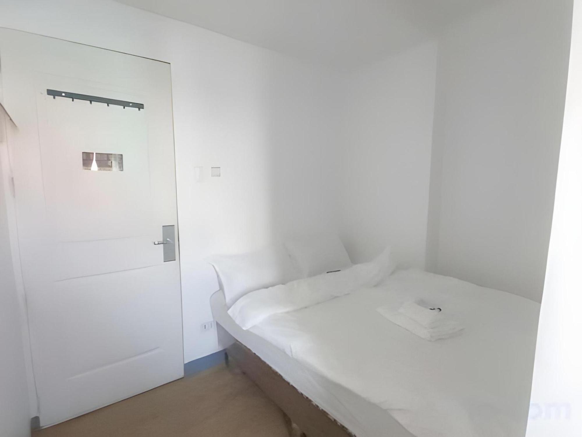 Loveness Apartelle Pasay Ngoại thất bức ảnh