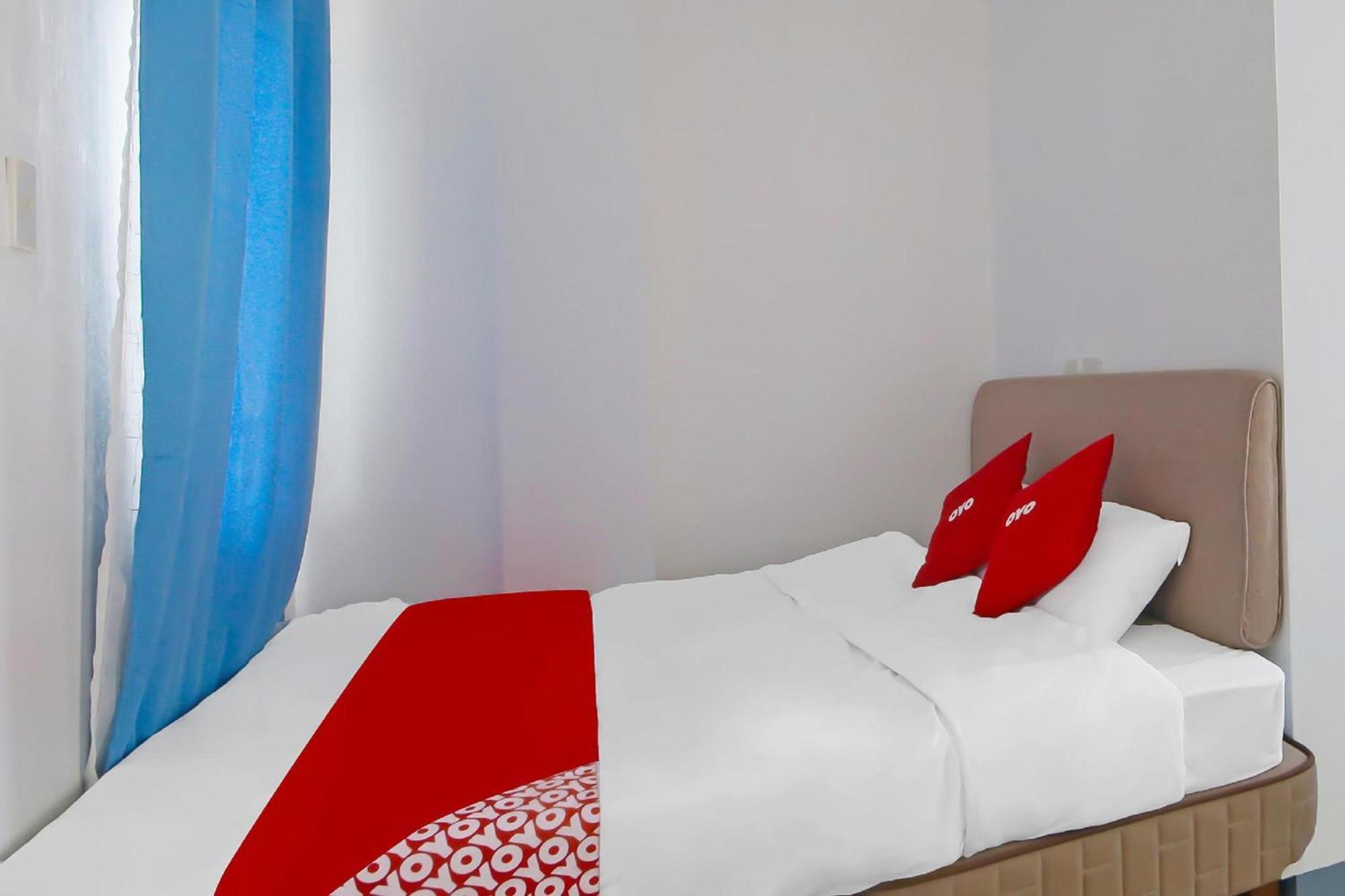 Loveness Apartelle Pasay Ngoại thất bức ảnh