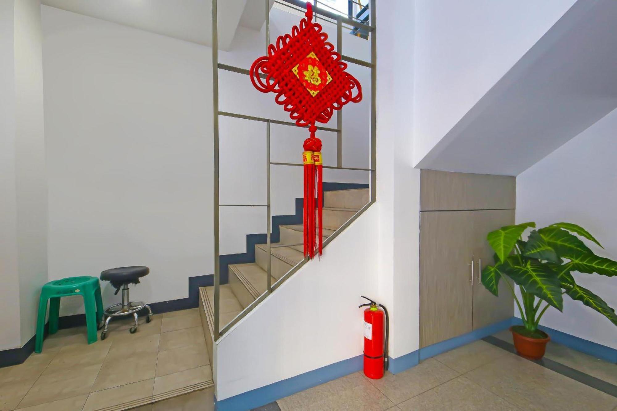 Loveness Apartelle Pasay Ngoại thất bức ảnh