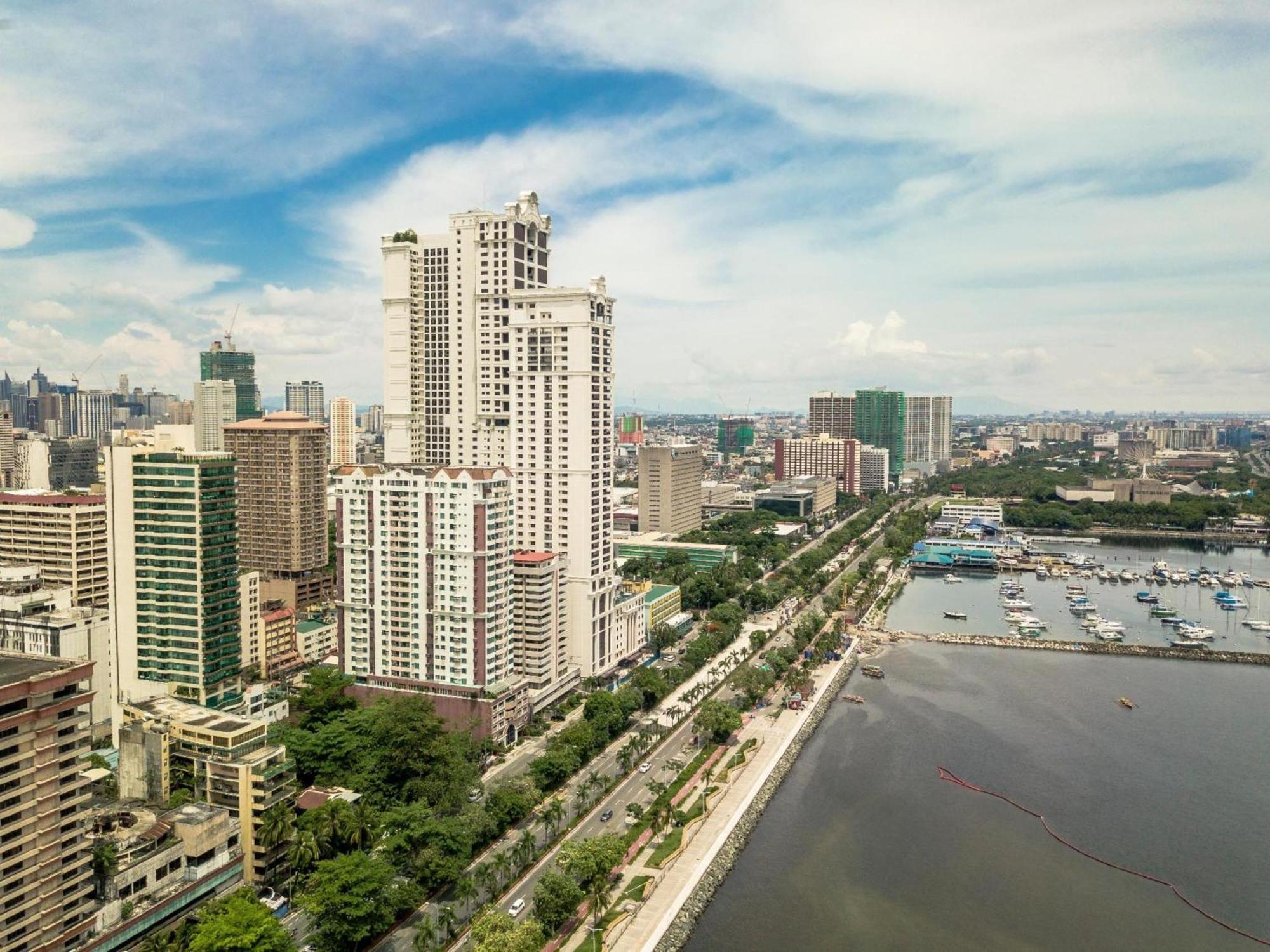Loveness Apartelle Pasay Ngoại thất bức ảnh